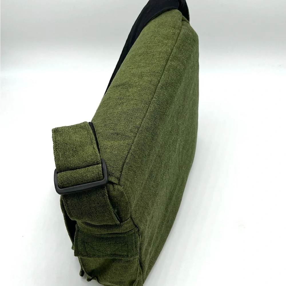 Yin Yang Embroidered Laptop Messenger Bag